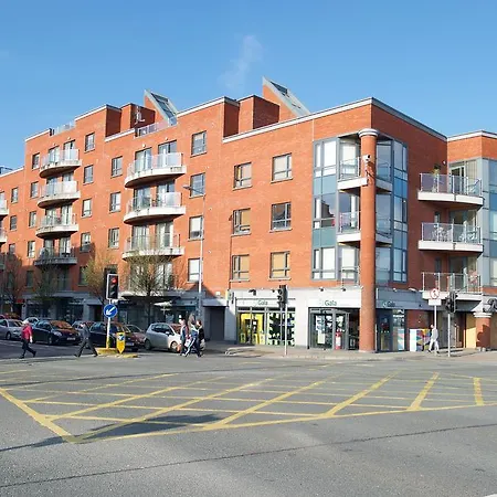 Stunning 2 Bedroom City Centre *
